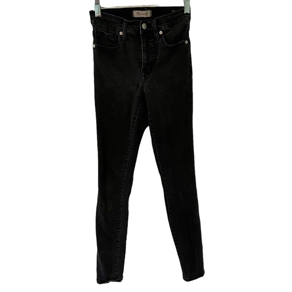 Madewell 9" High Rise Skinny Jeans in Lunar Wash - Picture 3 of 11